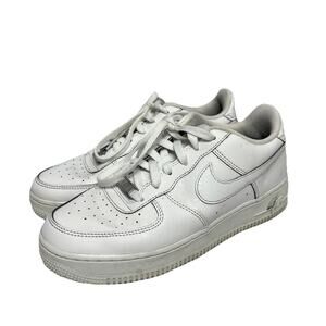 Nike Air Force 1 Low Triple White Youth Size 6.5 Y 314192 117